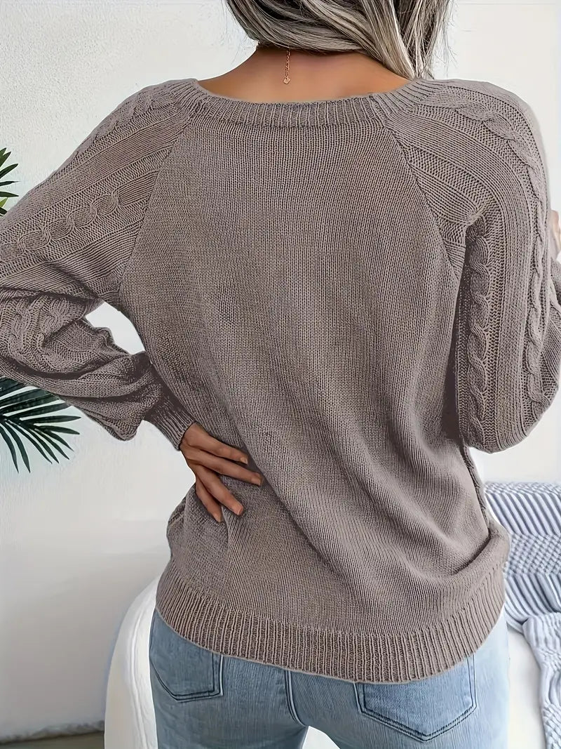 Women's plus size loose knit pullover sweater solid color