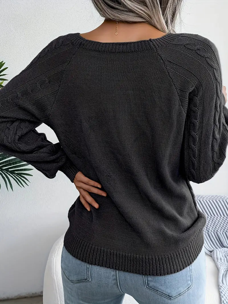 Women's plus size loose knit pullover sweater solid color