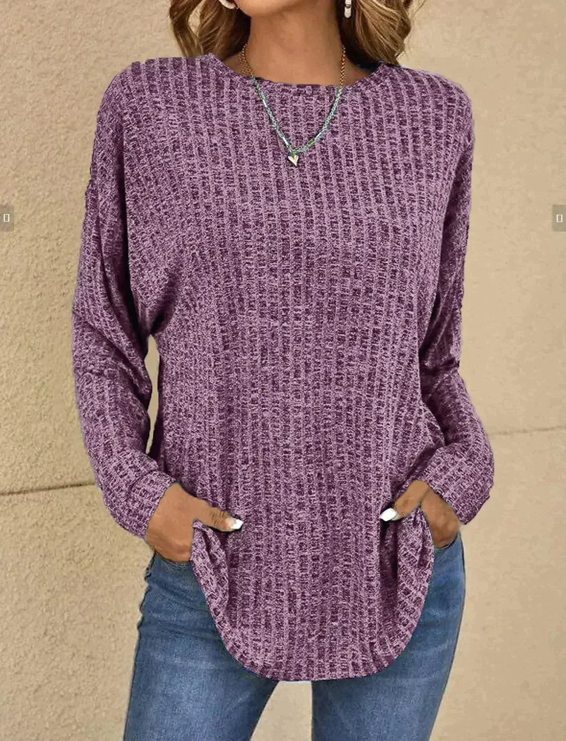 Women's long sleeve round neck spliced striped t-shirt for autumn and winter