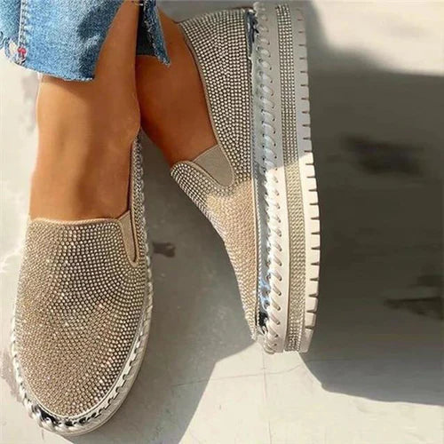 Comfortable slip-on shoes for women with a stylish look